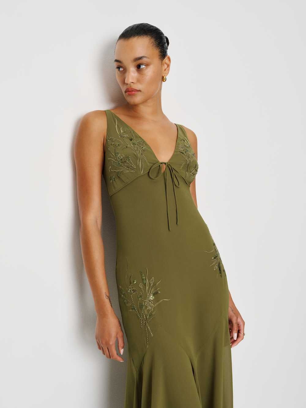 NWT Reformation Ziva Limited Edition Sequin Embellished Olive Green Midi Dress - Picture 2 of 10